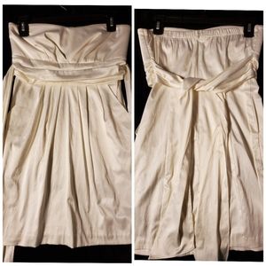 Beige formal mini dress with POCKETS!